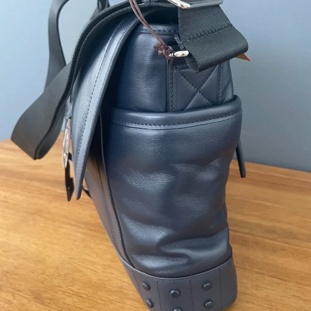 Tod's Italy Blue‎ Leather New Messenger XBMTDSY9200ND6U820